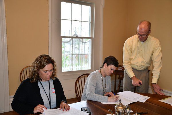 Richmond kentucky lawyer Madison county ky lawyer elder law lawyer elder Law Guidance richmond ky lawyer free legal consultation elder law legal advice Medicare Medicaid Planning VA Compensation Pension Guardianship Estate Planning Probate Will and Testaments